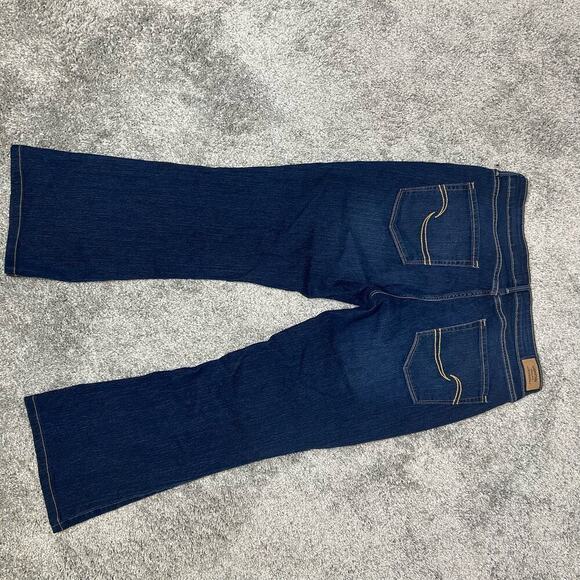 Levi's Signature Modern Boot Cut Size 14Short, 32x30 - Picture 8 of 10